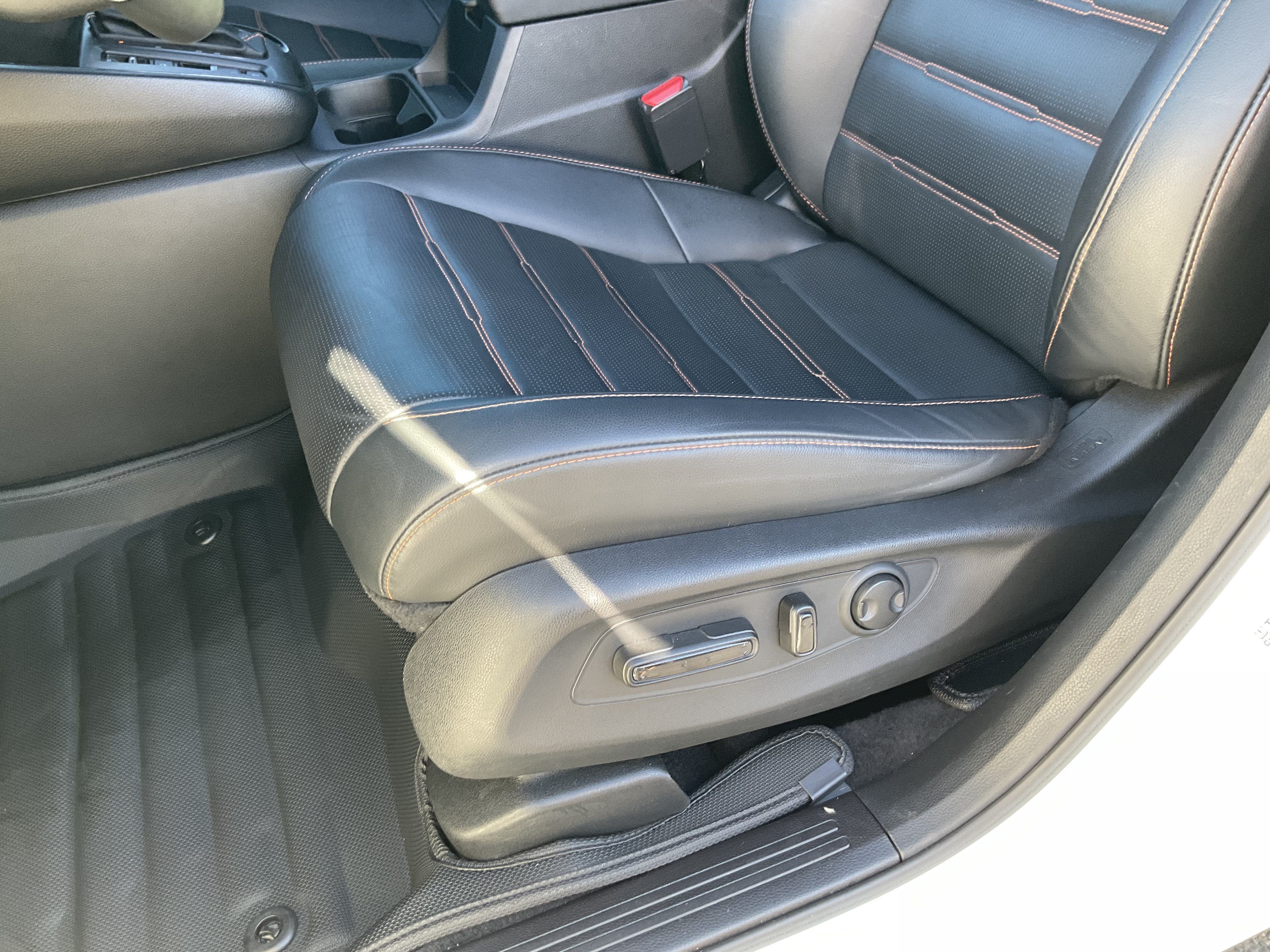 Used 2023 Honda CR-V Sport Touring image 29