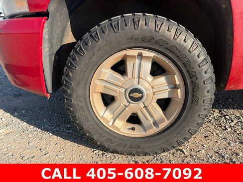 Used 2009 Chevrolet Silverado 1500 LTZ w/ Suspension Package, Off-Road AWD/4WD image 7