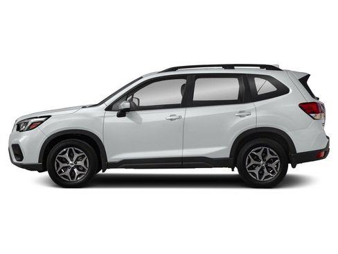 Used 2021 Subaru Forester Premium AWD/4WD image 3