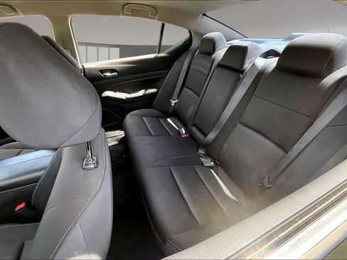 Used 2020 Nissan Altima 2.5 S FWD image 21
