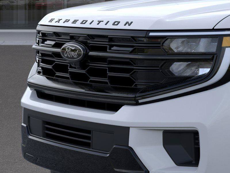 New 2026 Ford Expedition Platinum w/ Stealth Appearance Package AWD/4WD image 17