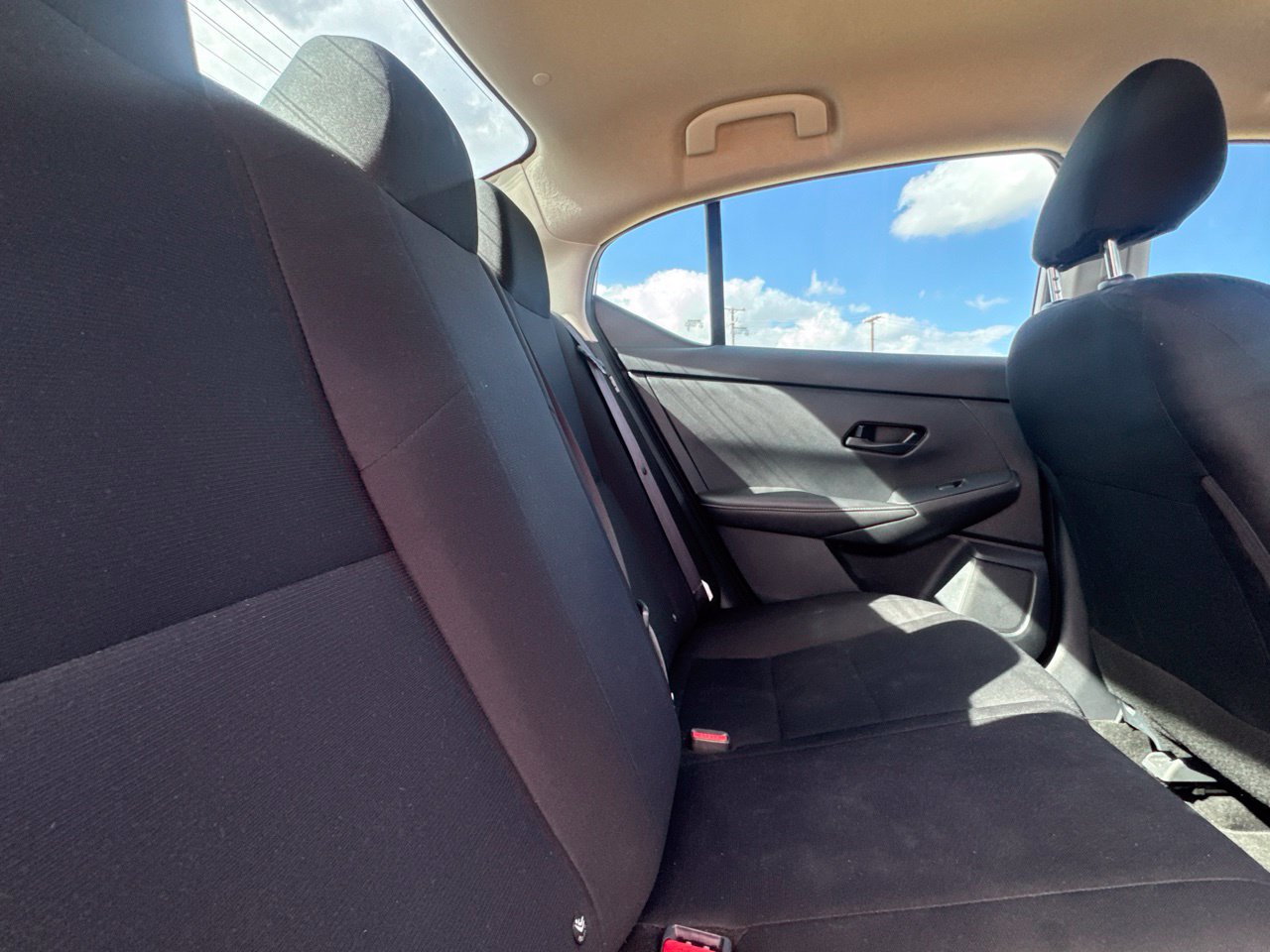Used 2025 Nissan Sentra S FWD image 38