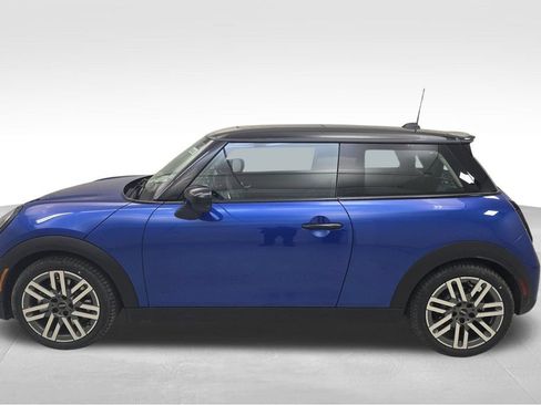 Used 2025 MINI Cooper S FWD image 7