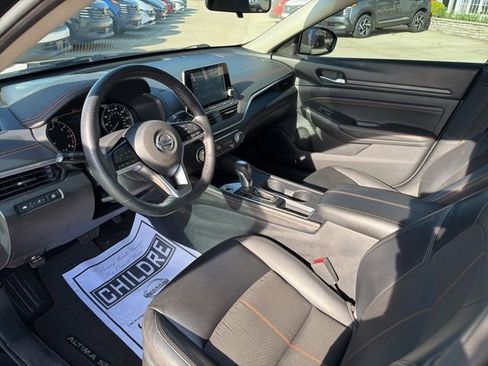 Used 2020 Nissan Altima 2.5 SR image 11