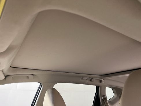 Used 2014 Nissan Rogue SV w/ SV Premium Package FWD image 24