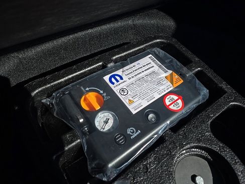 New 2025 Jeep Compass Limited w/ High Altitude Package image 23