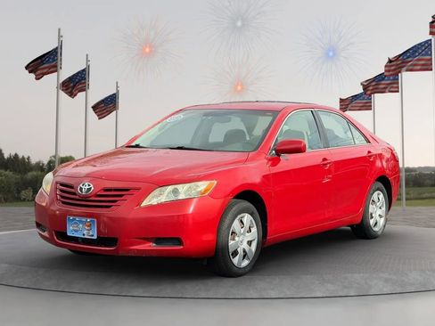 Used 2007 Toyota Camry LE image 3