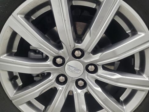 Used 2020 Cadillac XT4 Premium Luxury w/ Driver Awareness Package image 31