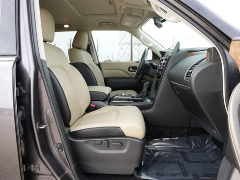 Certified 2024 INFINITI QX80 Premium Select w/ Cargo Package image 24