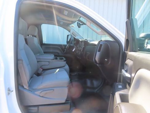 Used 2015 GMC Sierra 2500 4x4 Regular Cab w/ Sierra Convenience Package image 19