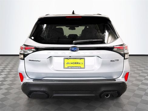 New 2025 Subaru Forester Touring image 34
