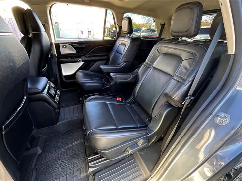 Used 2023 Lincoln Aviator Reserve w/ Equipment Group 201A image 21