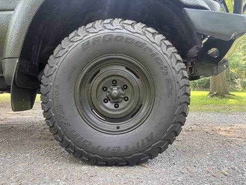 Used 1996 Toyota Land Cruiser AWD/4WD image 24