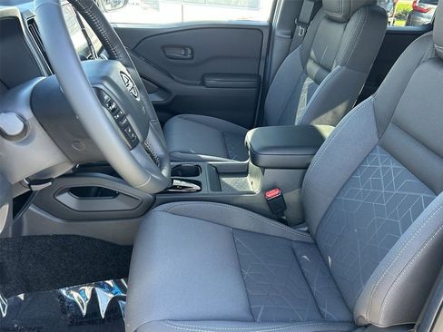 New 2026 Nissan Frontier SV image 25