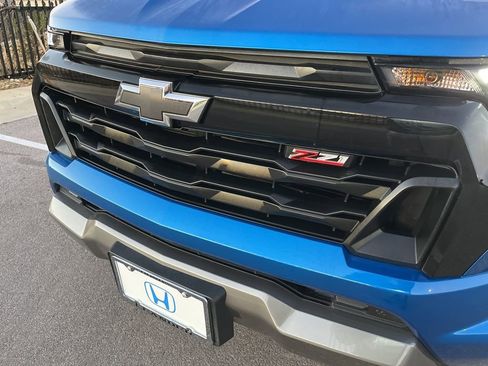 Used 2023 Chevrolet Colorado Z71 w/ Advanced Trailering Package image 14