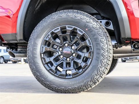 New 2026 GMC Canyon Elevation w/ Convenience Package image 9