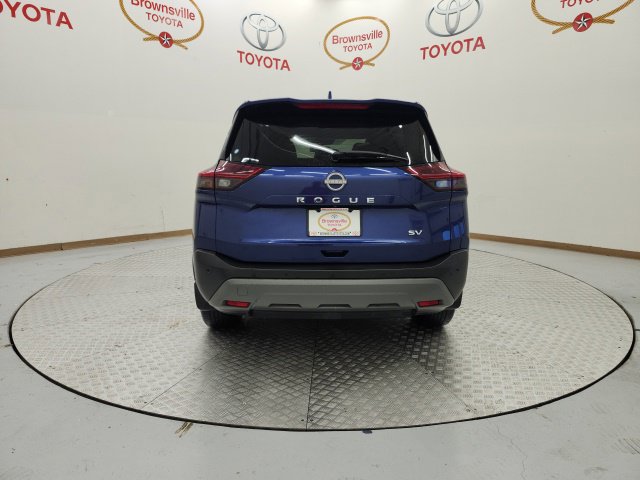 Used 2023 Nissan Rogue SV FWD image 7