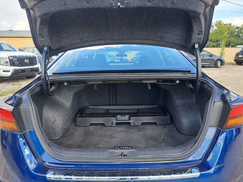 Used 2023 Nissan Altima 2.5 SR w/ SR Premium Package image 27