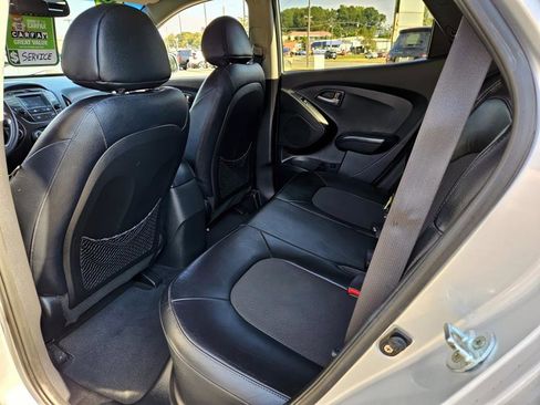 Used 2015 Hyundai Tucson GLS w/ Option Group 02 image 8