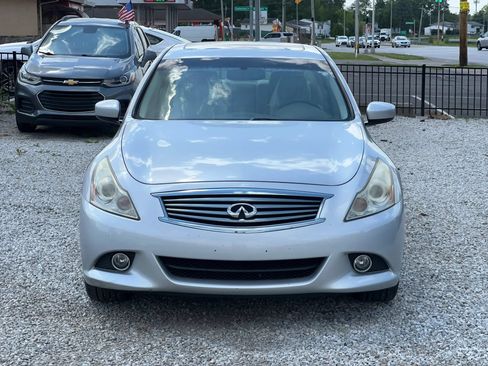 Used 2013 INFINITI G37 x Sedan w/ Premium Pkg AWD/4WD image 2