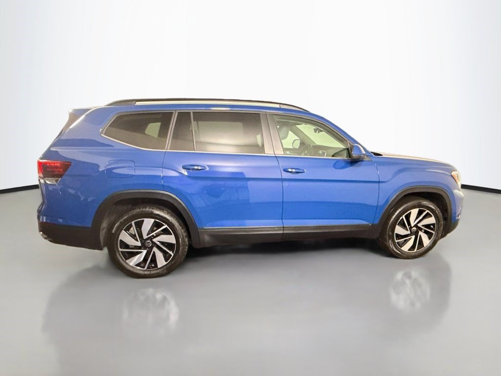 Used 2026 Volkswagen Atlas SE FWD image 11