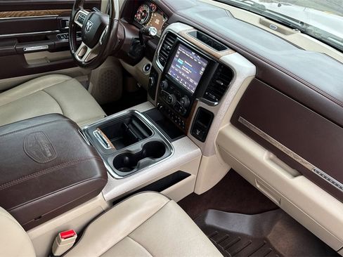 Used 2018 RAM 3500 Laramie Longhorn w/ Longhorn Southfork Package image 16