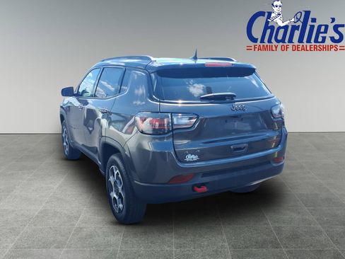 Used 2022 Jeep Compass Trailhawk w/ Trailhawk Elite Group AWD/4WD image 5