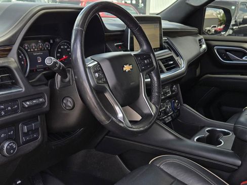 Used 2021 Chevrolet Tahoe Premier w/ Premium Package image 28