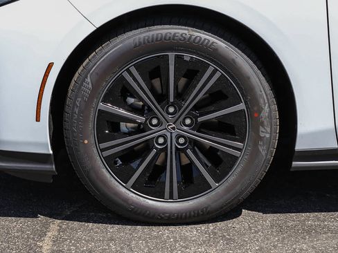 New 2026 Lexus ES 350h FWD image 9