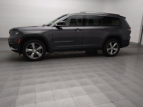 Used 2022 Jeep Grand Cherokee L Limited image 2