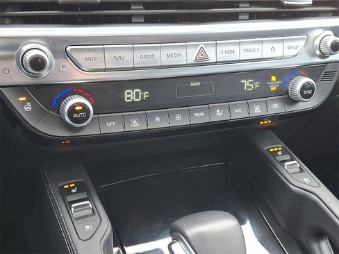 Used 2021 Kia Telluride SX w/ SX Prestige Package image 20