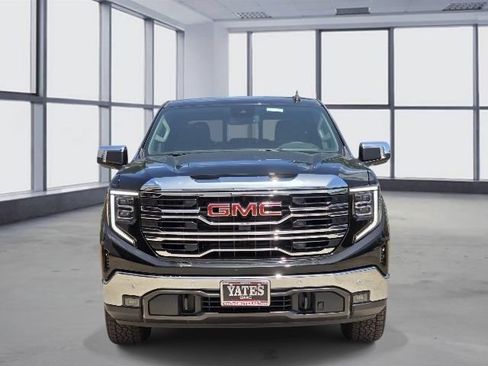 New 2026 GMC Sierra 1500 SLT AWD/4WD image 2