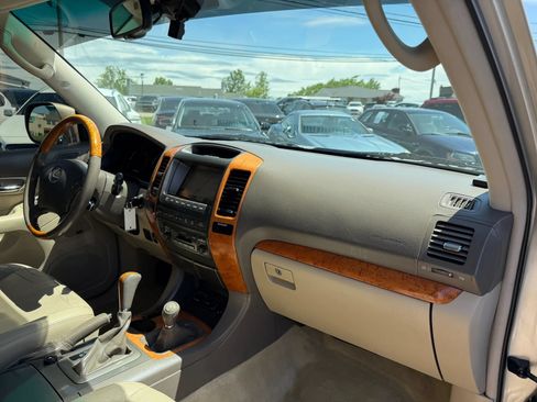 Used 2007 Lexus GX 470 AWD/4WD image 18