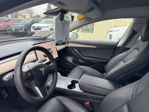 Used 2023 Tesla Model 3 Standard Range RWD image 11