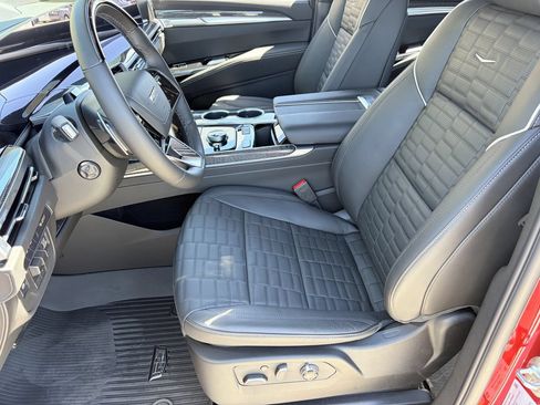 Certified 2026 Cadillac Escalade V w/ LPO, Floor Liner Package AWD/4WD image 20