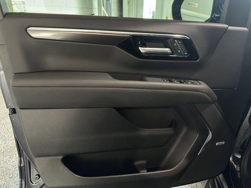 New 2026 Chevrolet Suburban RST w/ Comfort Package image 26