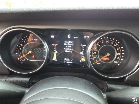 Used 2020 Jeep Wrangler Unlimited Sport image 12