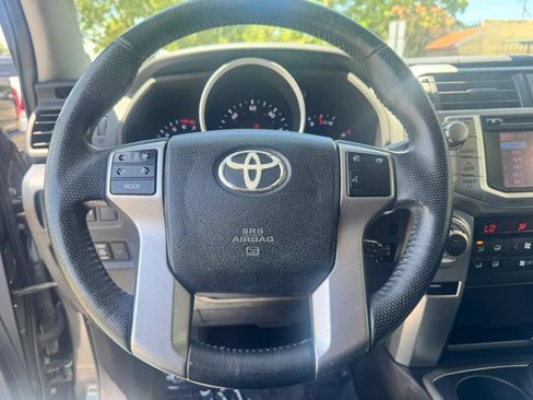 Used 2012 Toyota 4Runner Limited AWD/4WD image 26