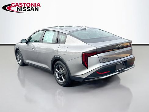 Used 2025 Kia K4 FWD image 6