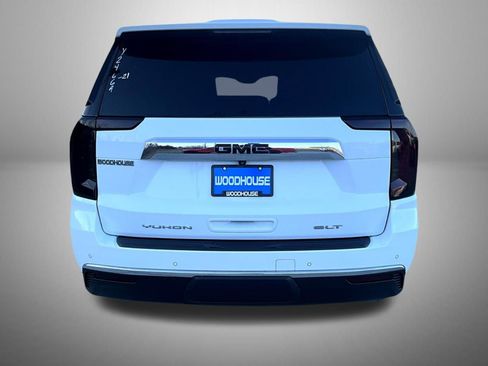 Used 2021 GMC Yukon XL SLT w/ SLT Luxury Plus Package image 6