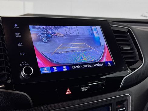 Used 2023 Honda Ridgeline RTL-E image 13