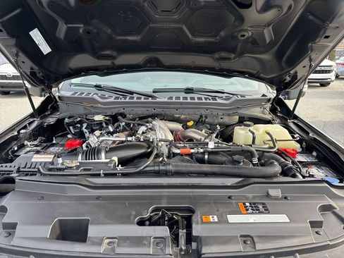 Used 2023 Ford F350 Lariat w/ Lariat Ultimate Package image 39