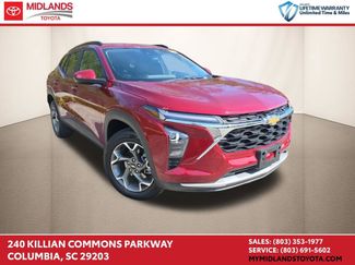 Used 2025 Chevrolet Trax LT w/ LT Convenience Package 360° Tour