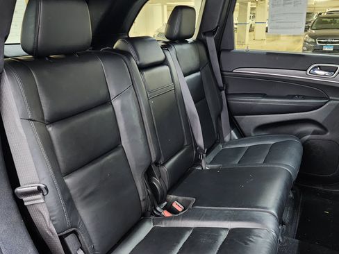 Used 2020 Jeep Grand Cherokee Limited AWD/4WD image 20