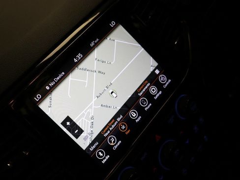 Used 2020 Jeep Grand Cherokee Limited X image 30