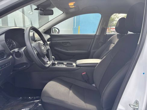 Used 2025 Nissan Sentra S FWD image 18