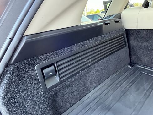 Used 2017 Land Rover Range Rover Supercharged image 30