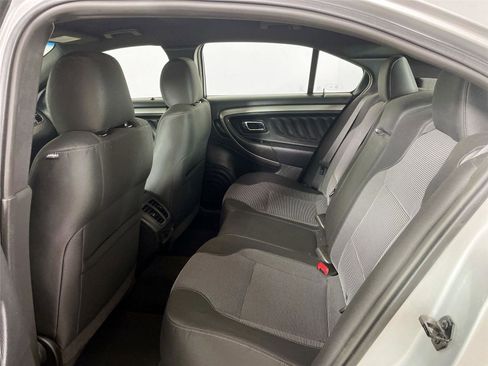 Used 2015 Ford Taurus SEL image 20