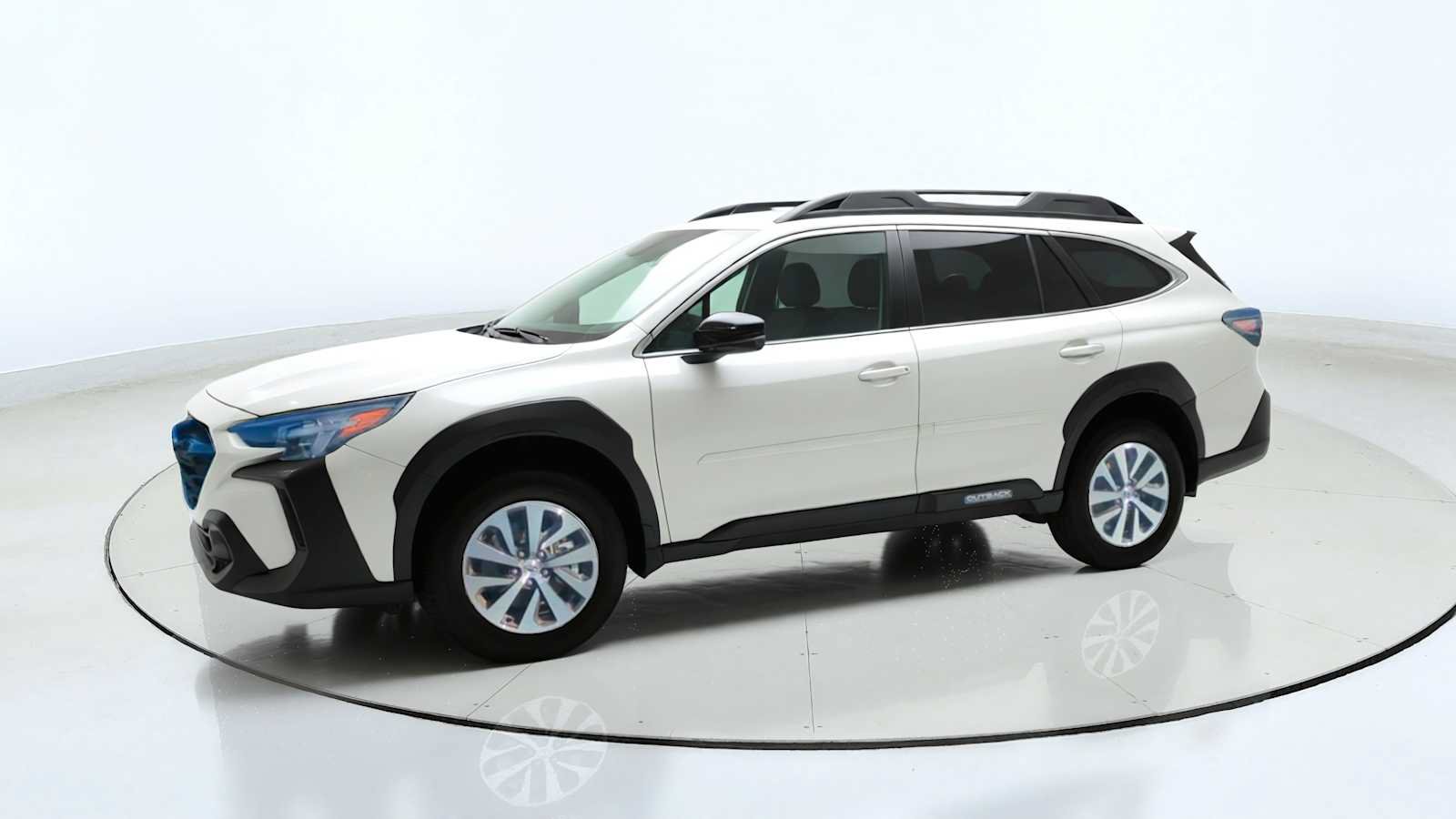 Certified 2025 Subaru Outback Premium AWD/4WD image 5