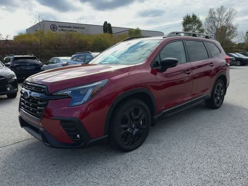 Certified 2025 Subaru Ascent Bronze Edition image 4